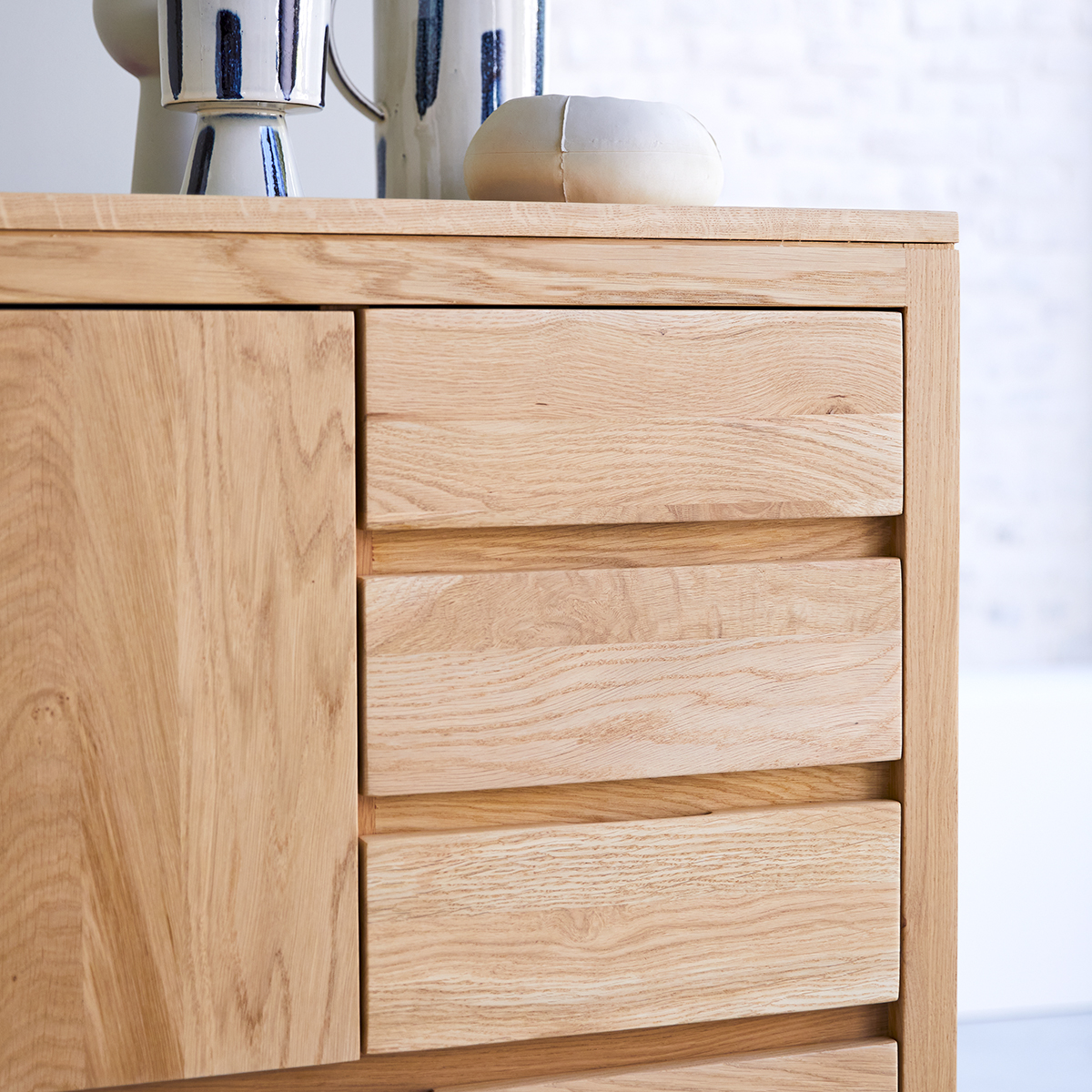 Paulo Oak 80 oak cabinet Paulo Oak 80 oak cabinet