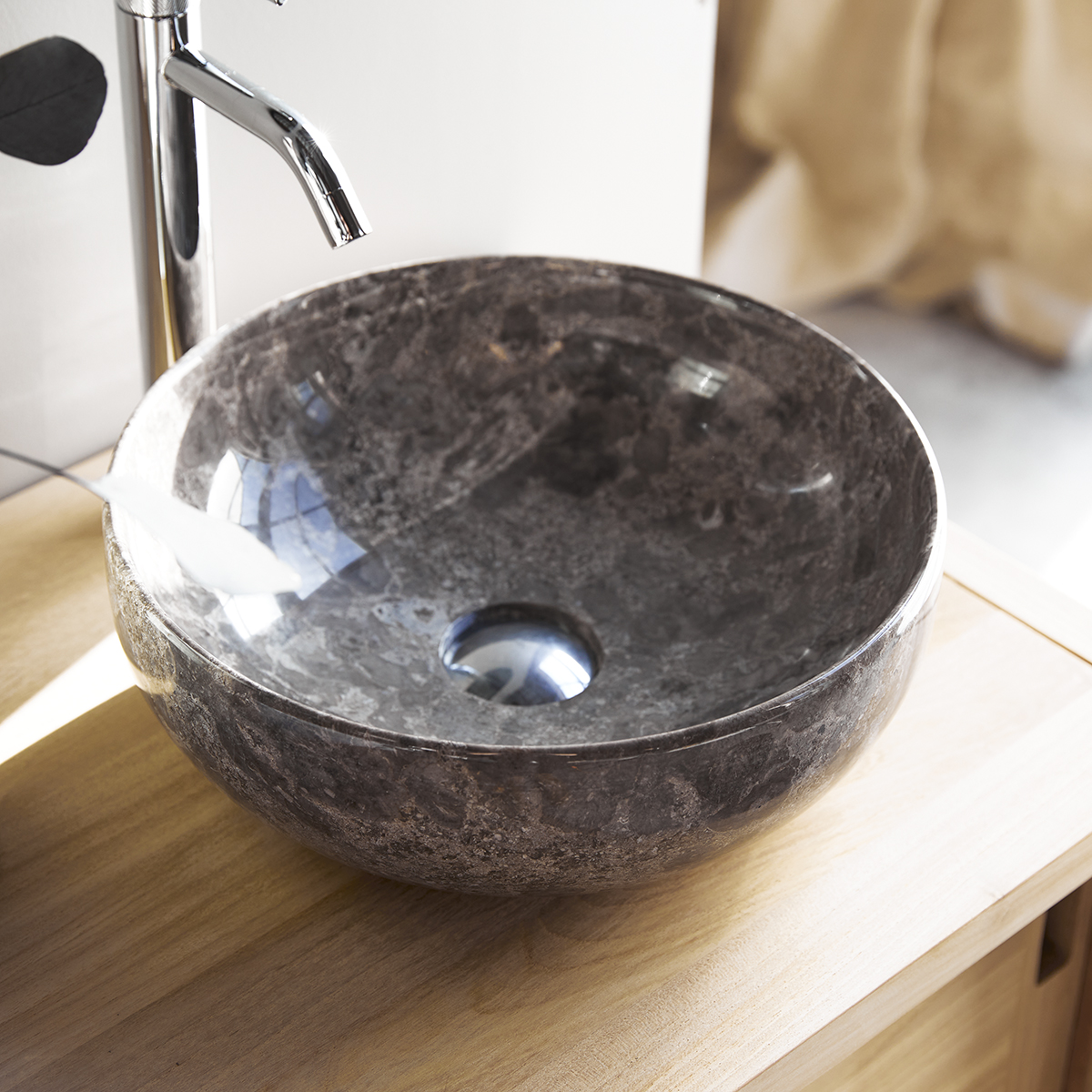 Pia Light Grey marble washbasin Pia Light Grey marble washbasin