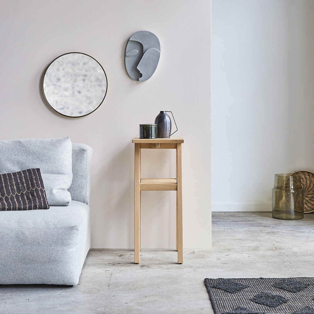 Pola oak side table Pola oak side table