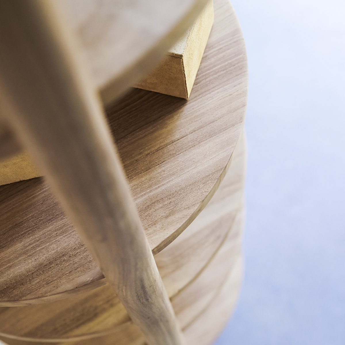 Poline solid teak column 170 Poline solid teak column 170