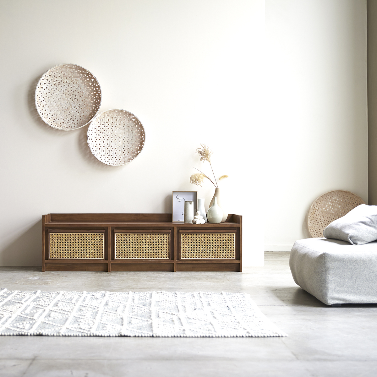 Roots solid teak and canework TV Stand 160 cm Roots solid teak and canework TV Stand 160 cm