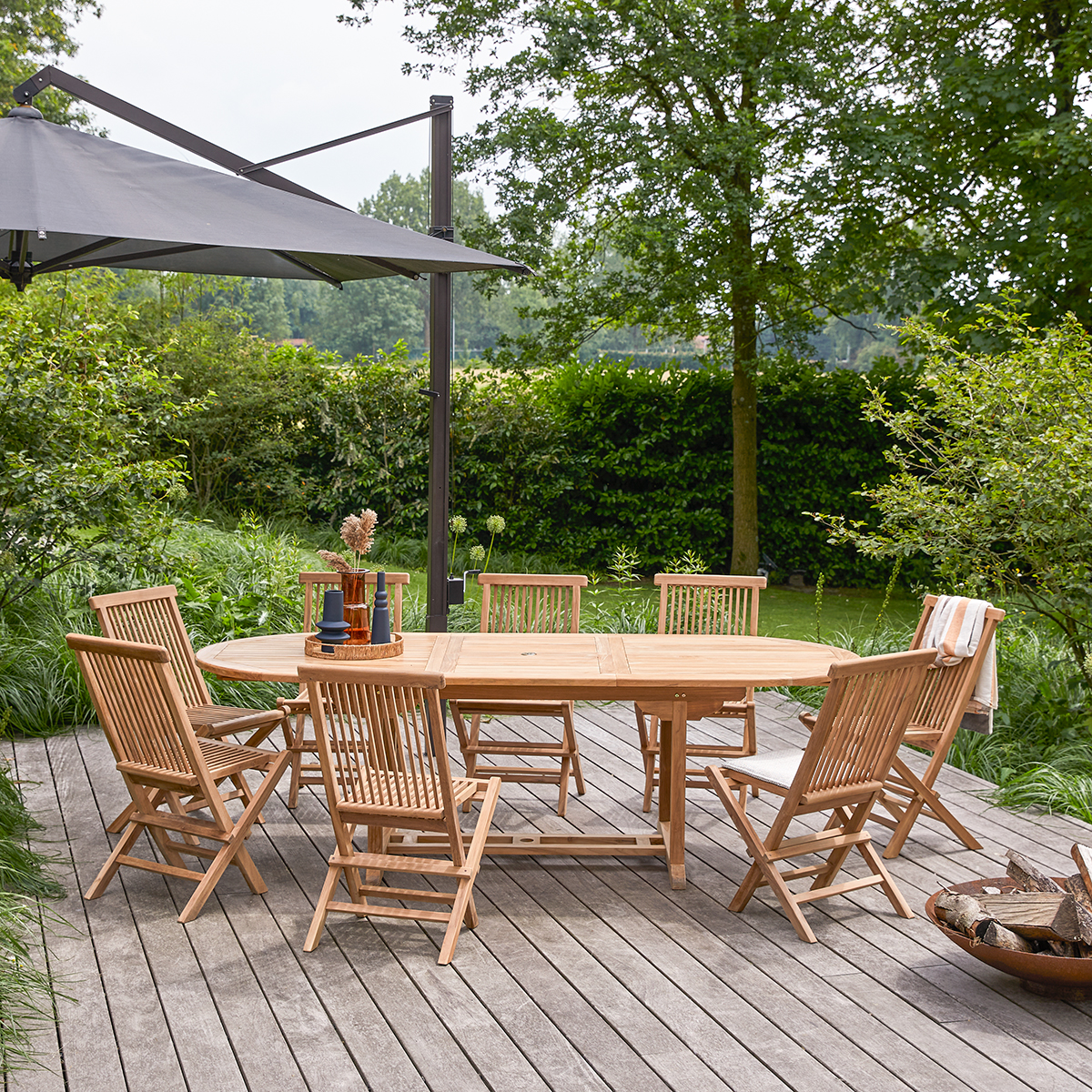 Salon de jardin ovale en teck 180 Capri 8 chaises Salon de jardin ovale en teck 180 Capri 8 chaises