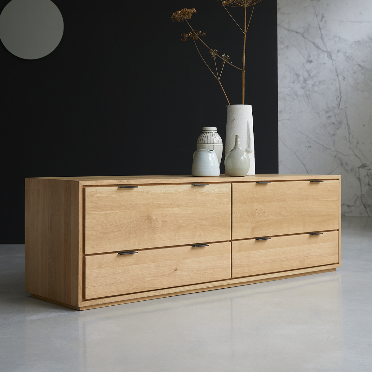 Senson solid oak TV Stand 180 cm Senson solid oak TV Stand 180 cm