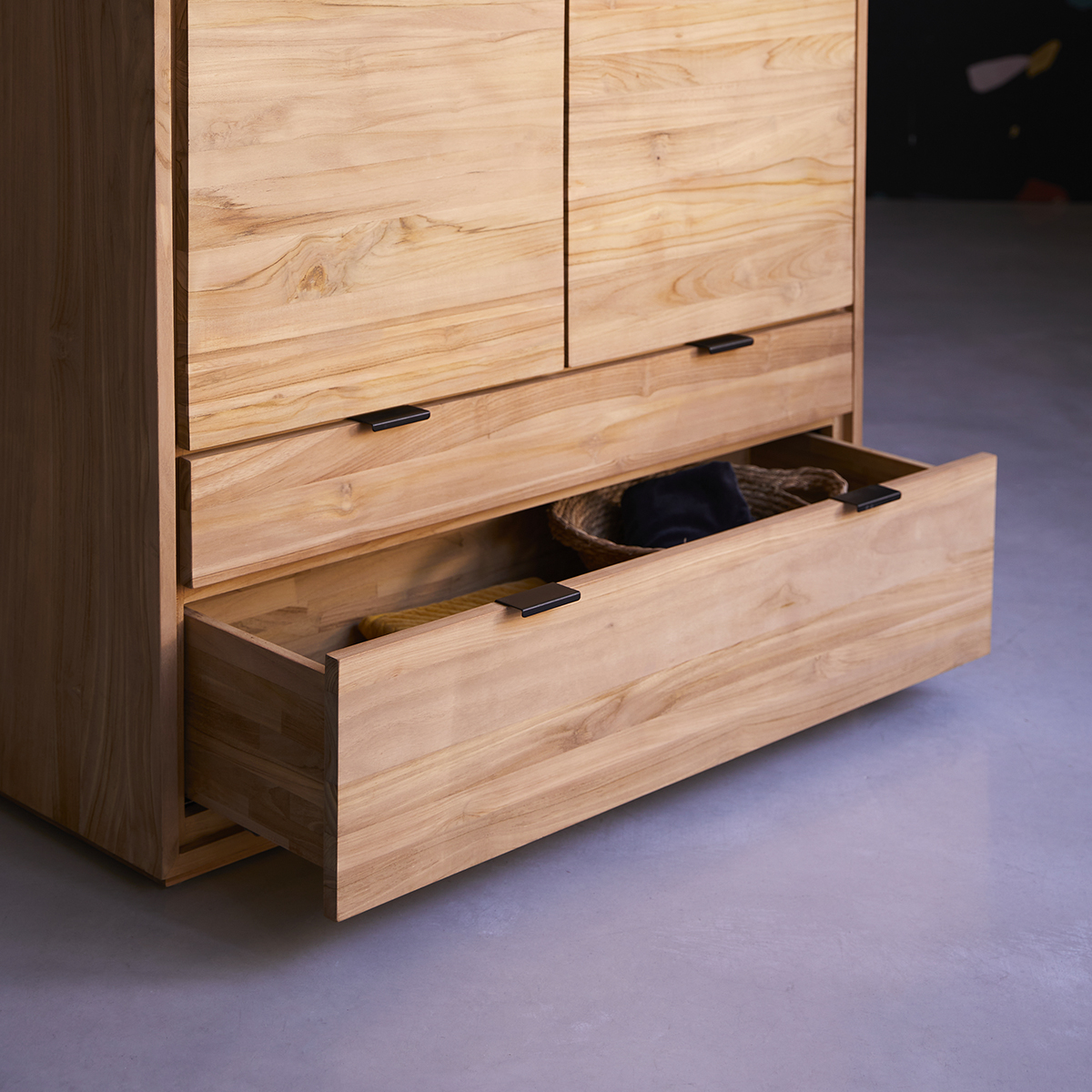 Senson solid teak cupboard 110 cm Senson solid teak cupboard 110 cm