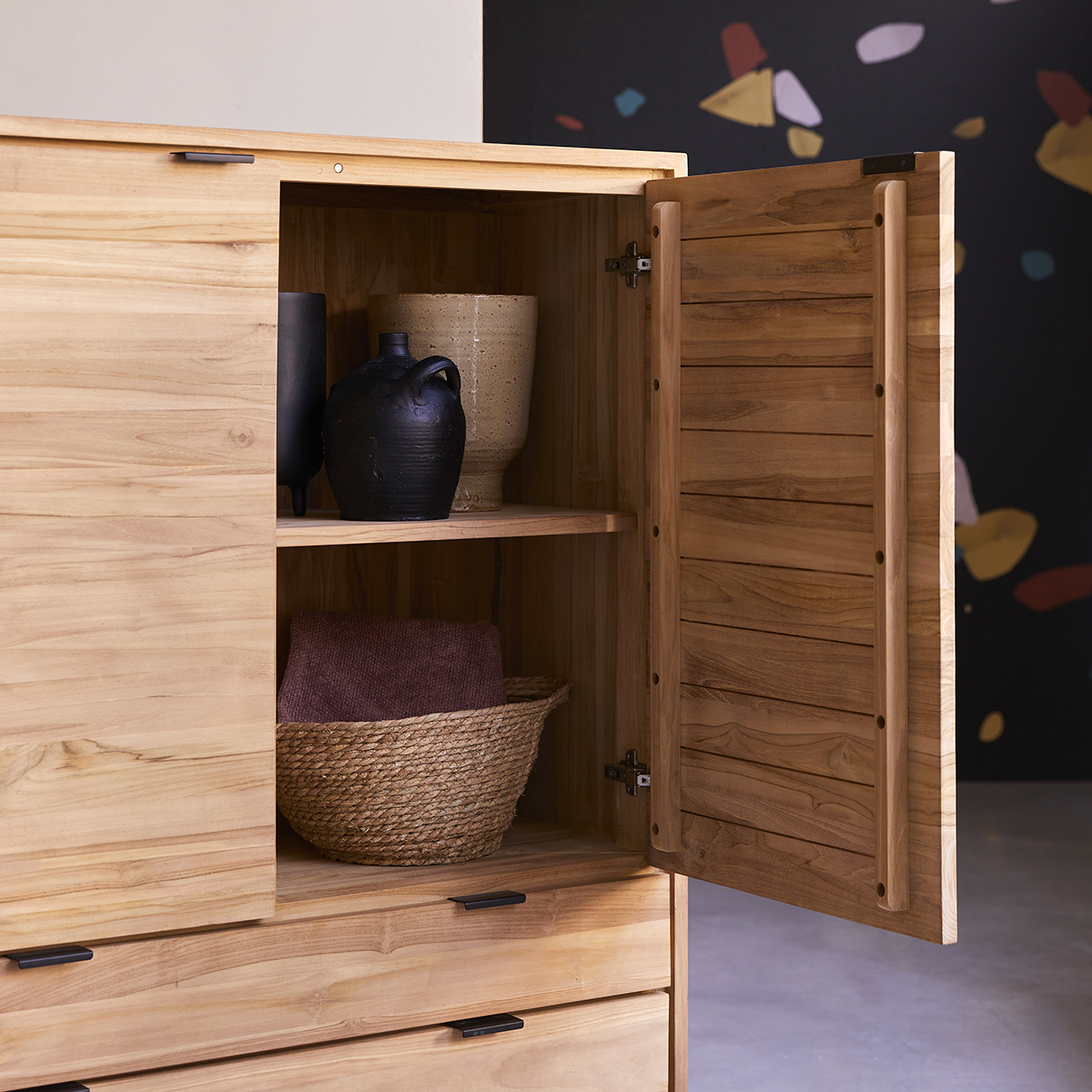 Senson solid teak cupboard 110 cm Senson solid teak cupboard 110 cm