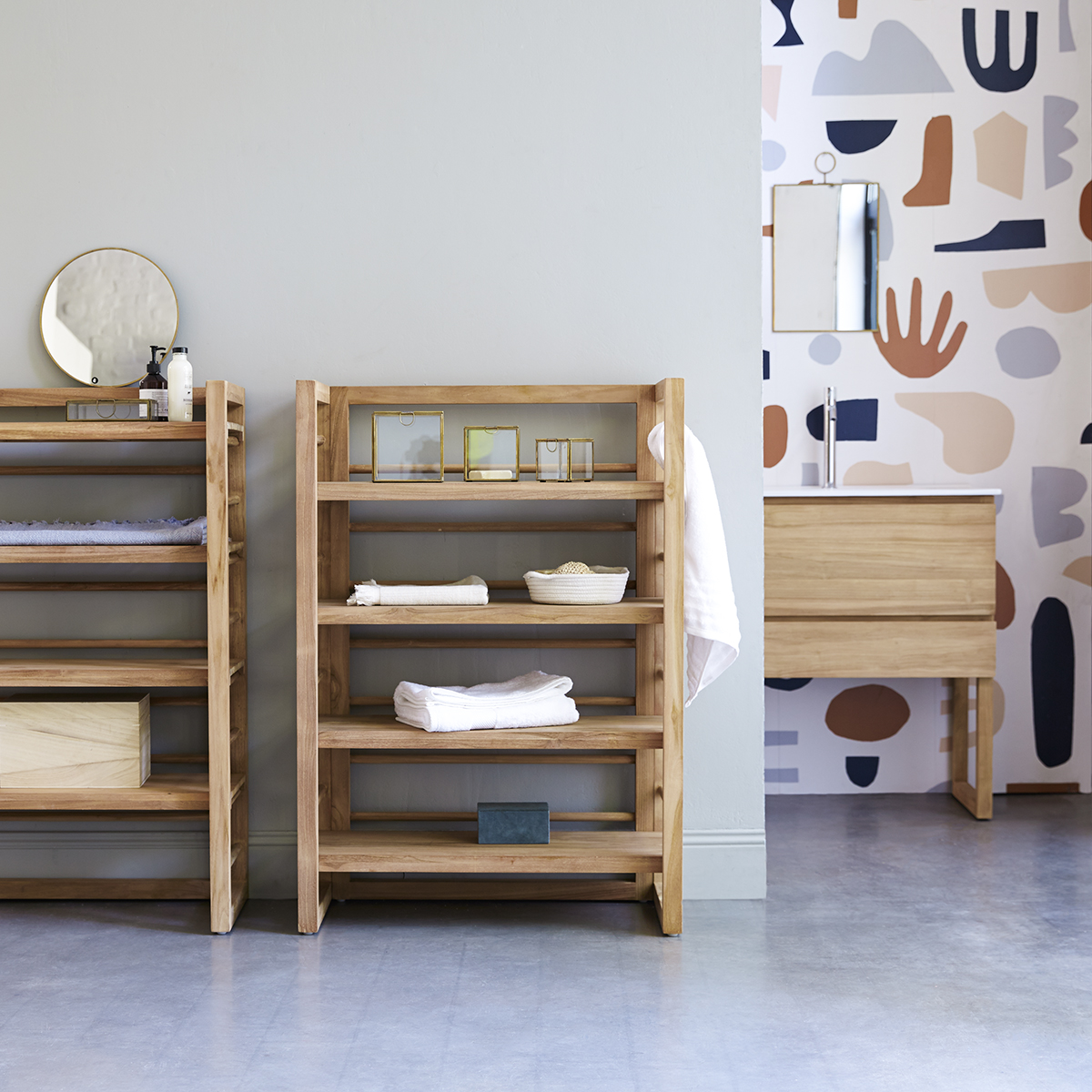 Sera solid teak bathroom shelving unit 115 Sera solid teak bathroom shelving unit 115