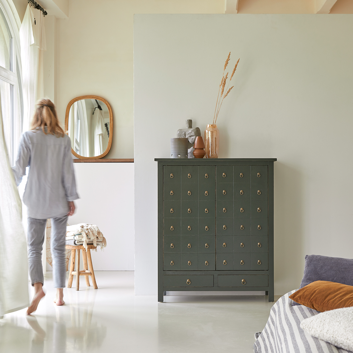 Seti Pine Wardrobe 120 Seti Pine Wardrobe 120