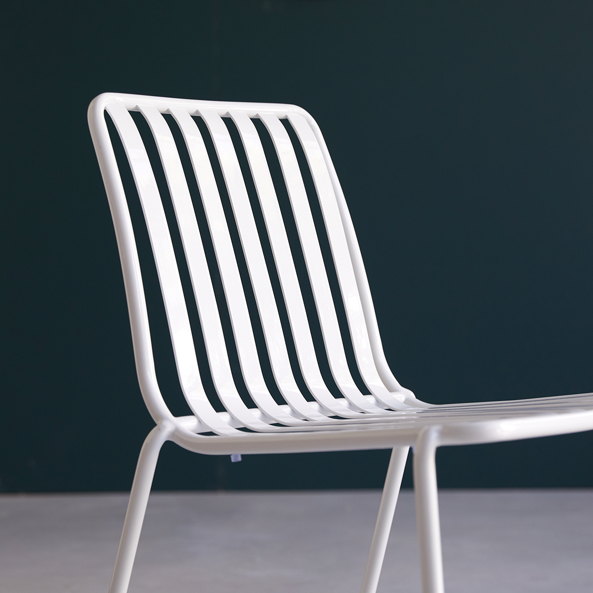 Silla de metal Gaby white Silla de metal Gaby white