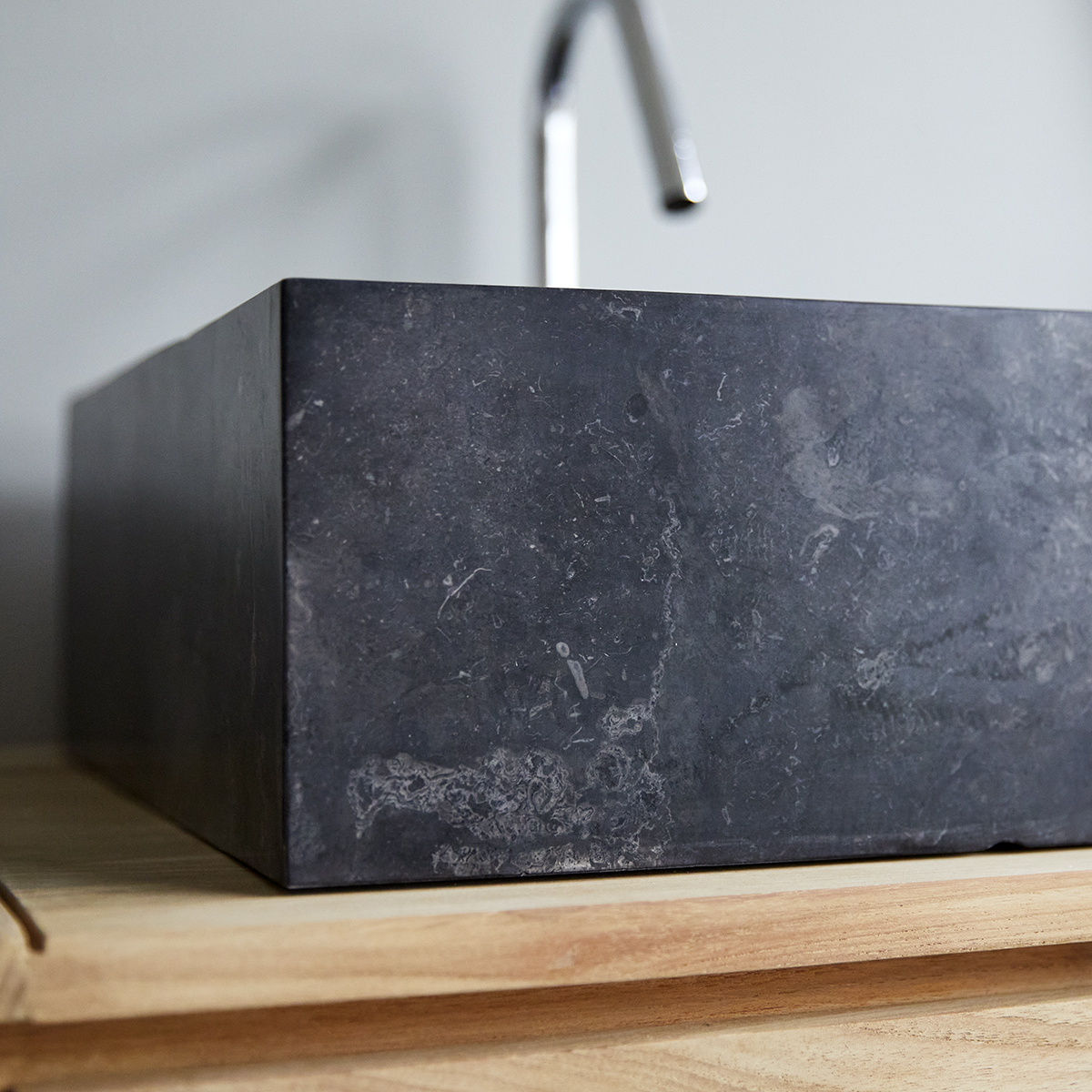 Slats dark Grey marble washbasin Slats dark Grey marble washbasin