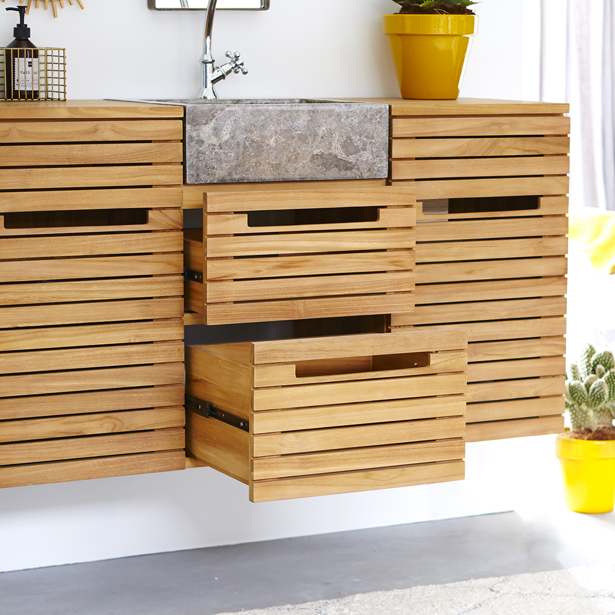 Slats solid teak and Marble Wash Unit 125 Slats solid teak and Marble Wash Unit 125