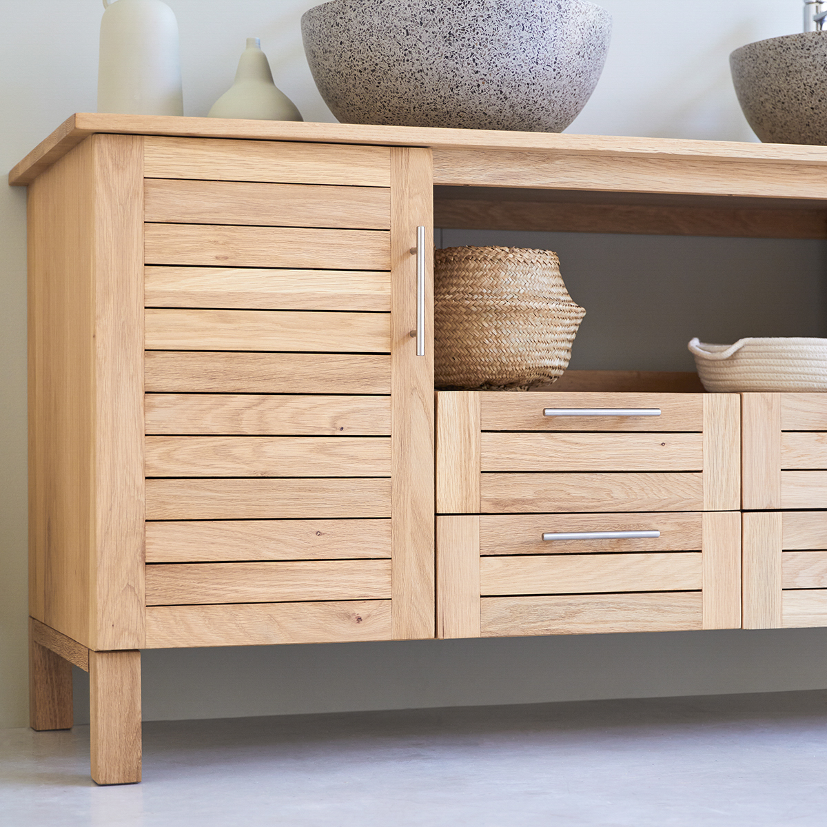 Soho 165 solid oak bathroom unit Soho 165 solid oak bathroom unit