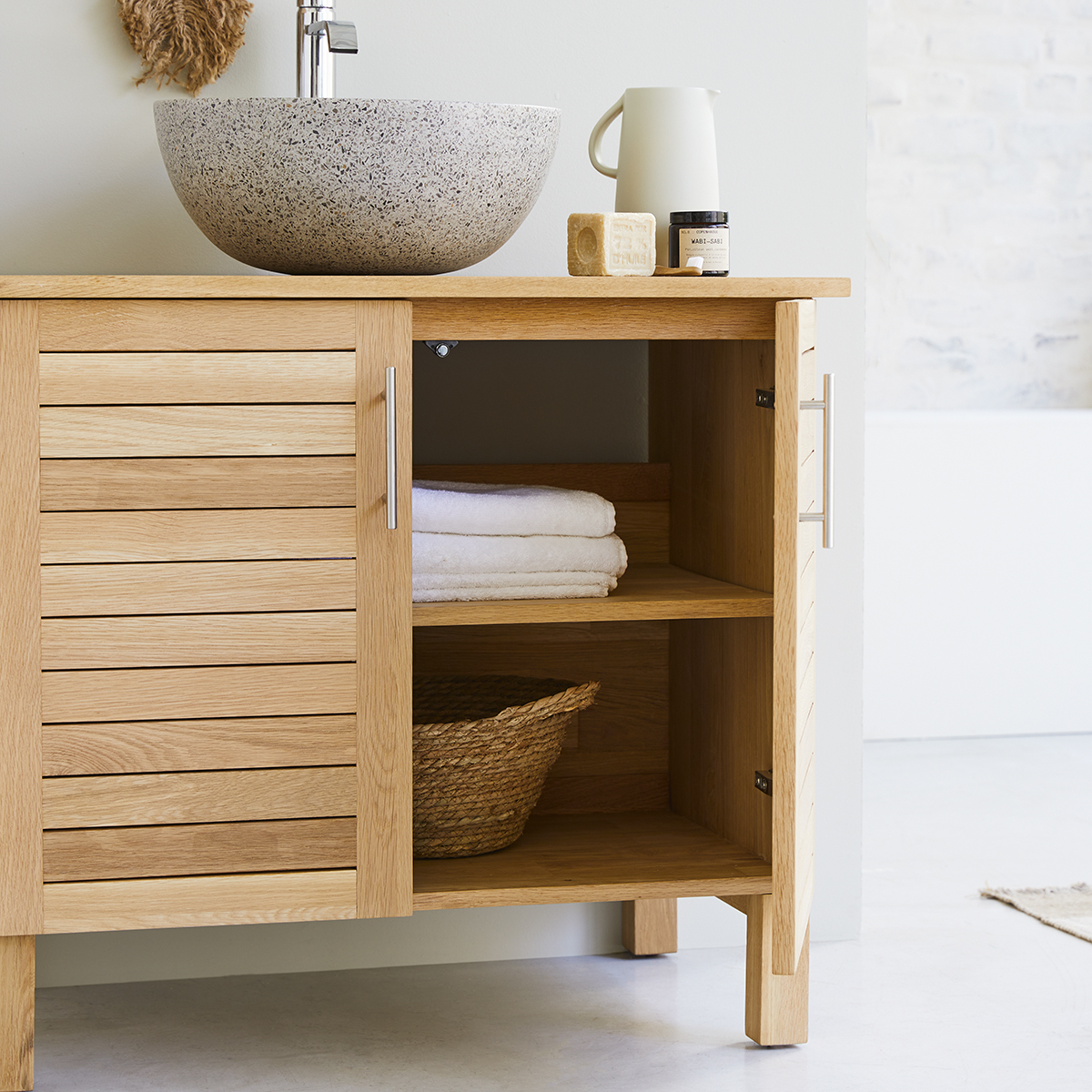 Soho 85 solid oak bathroom unit Soho 85 solid oak bathroom unit