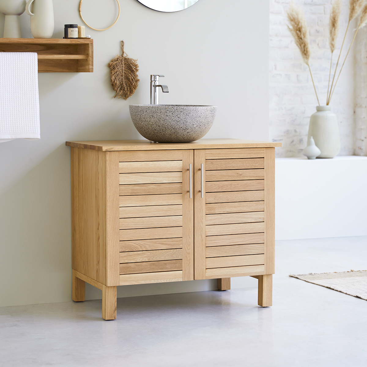 Soho 85 solid oak bathroom unit Soho 85 solid oak bathroom unit