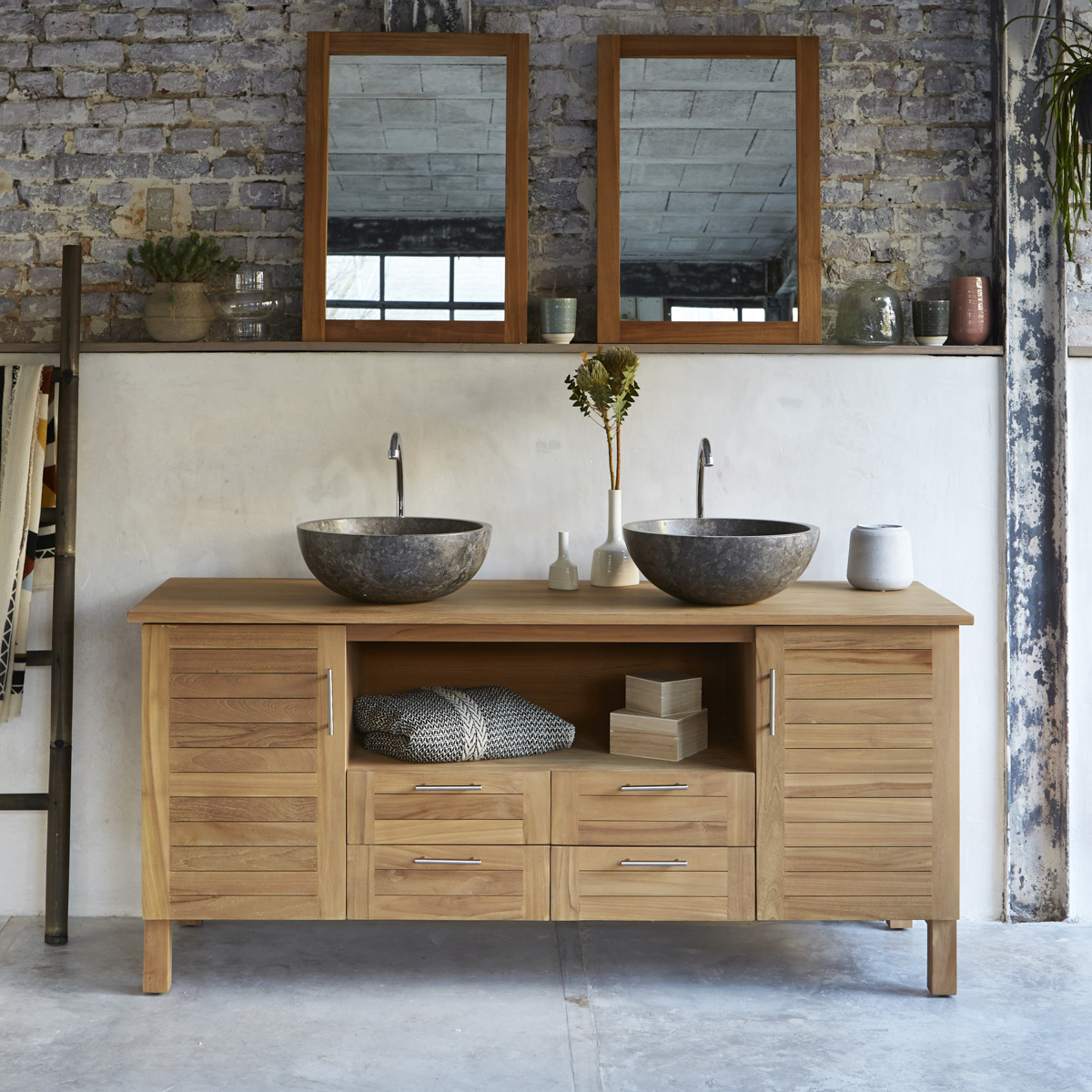 Soho solid teak Vanity Cabinet 165 Soho solid teak Vanity Cabinet 165