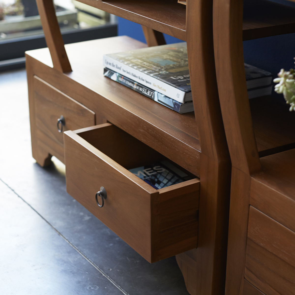 Sphère Bi Ying Yang solid teak Bookshelf 155x155 Sphère Bi Ying Yang solid teak Bookshelf 155x155