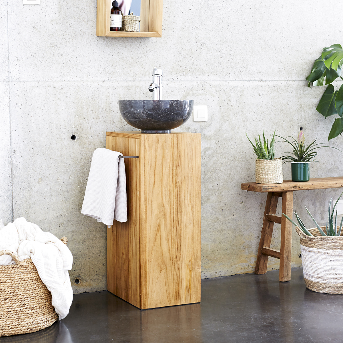 Stelle left solid teak Vanity Cabinet 30 Stelle left solid teak Vanity Cabinet 30