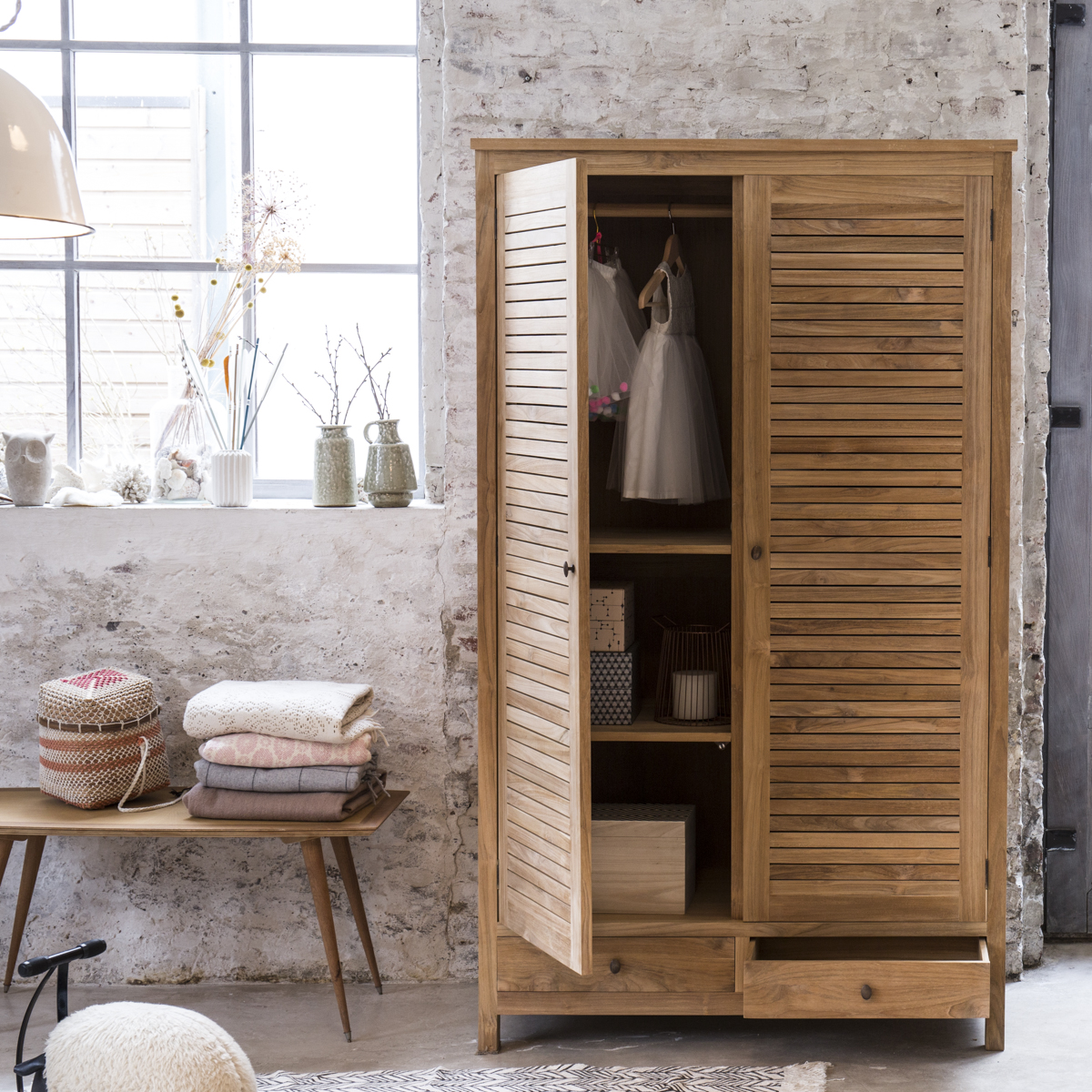 Suzette solid teak Wardrobe 195 Suzette solid teak Wardrobe 195