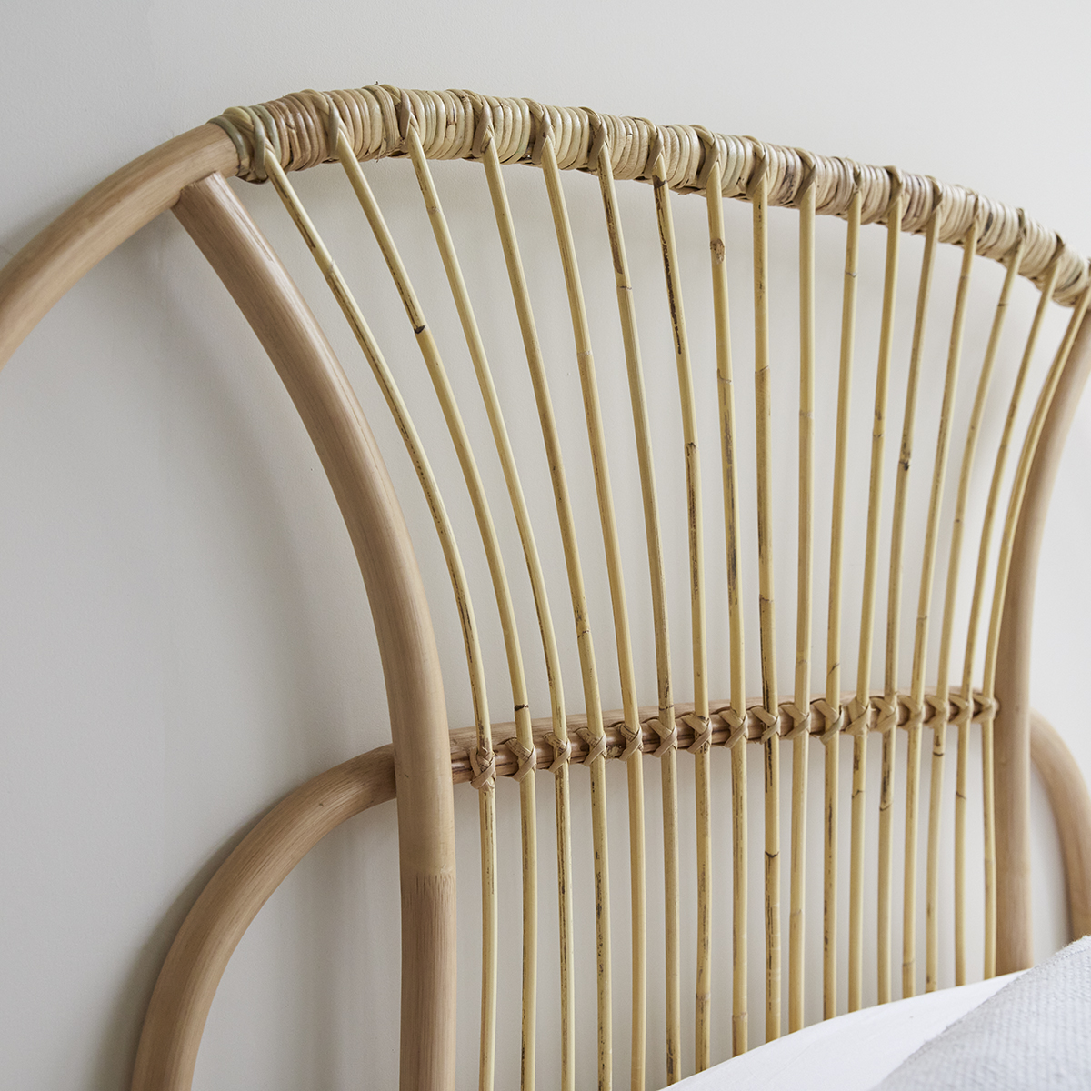 Tête de lit en rotin 120 cm Léontie Tête de lit en rotin 120 cm Léontie
