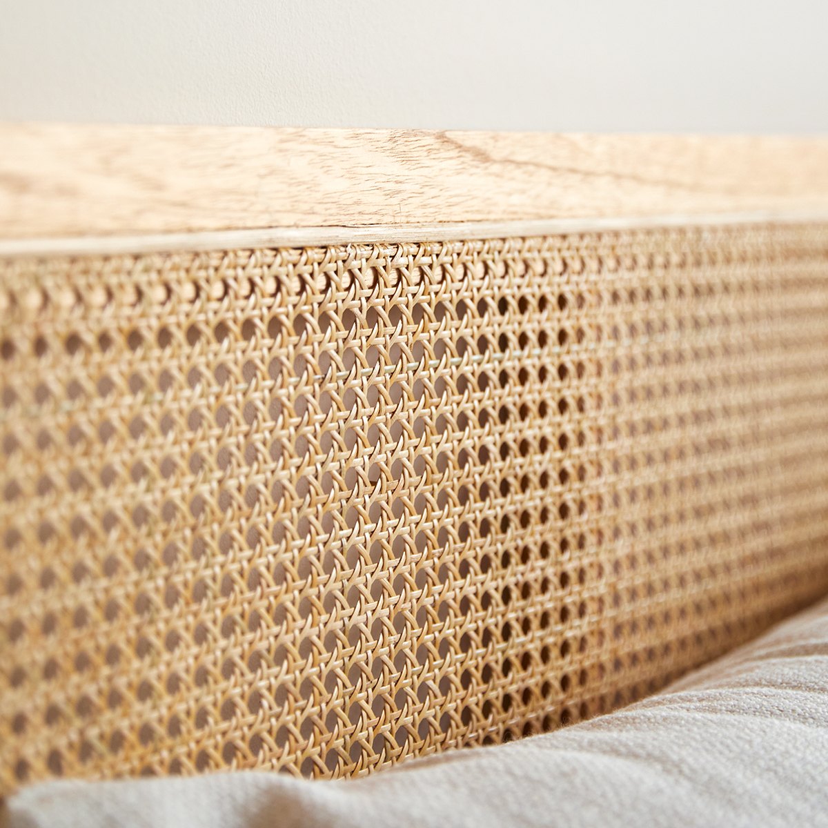 Tête de lit en rotin cannée 160 cm Adèle Tête de lit en rotin cannée 160 cm Adèle