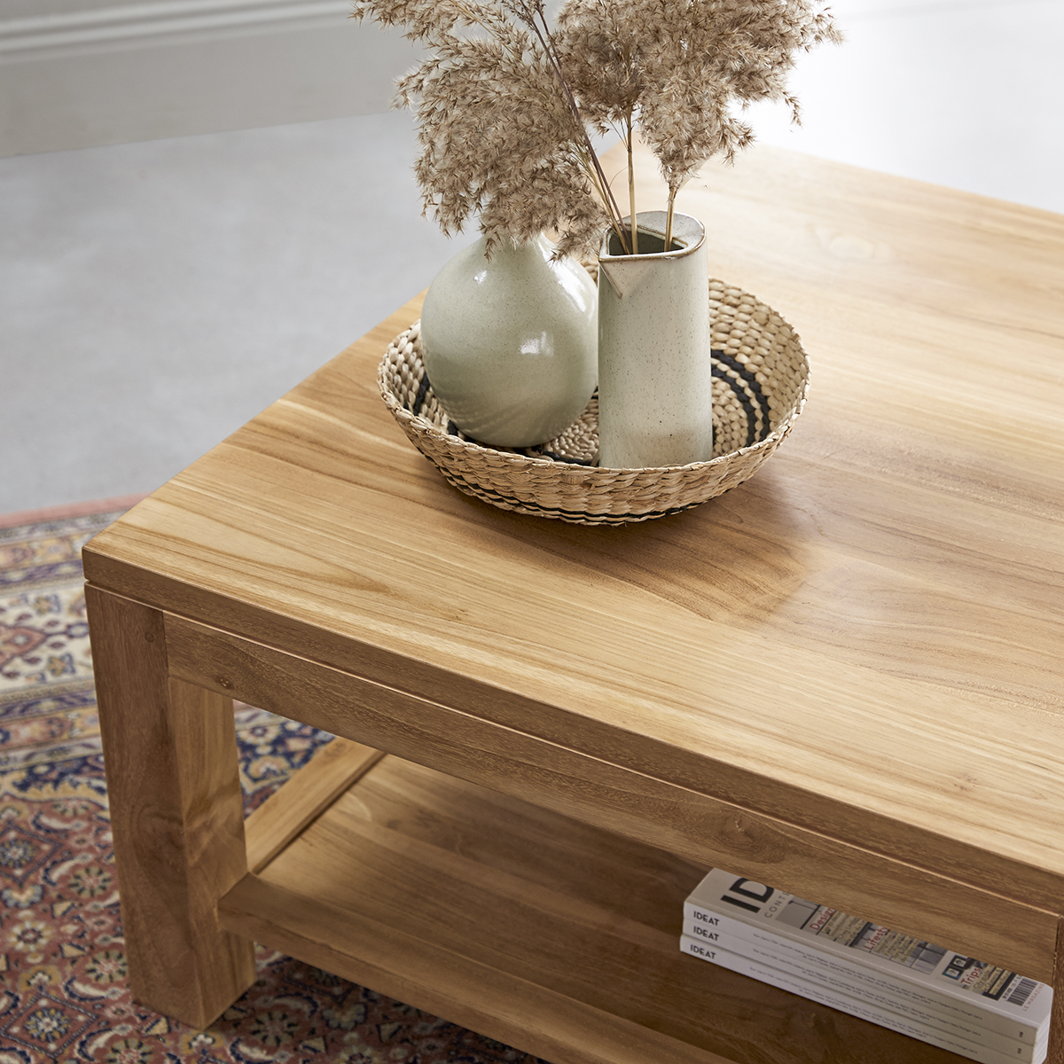 Table basse en teck 80x80 Eve Table basse en teck 80x80 Eve