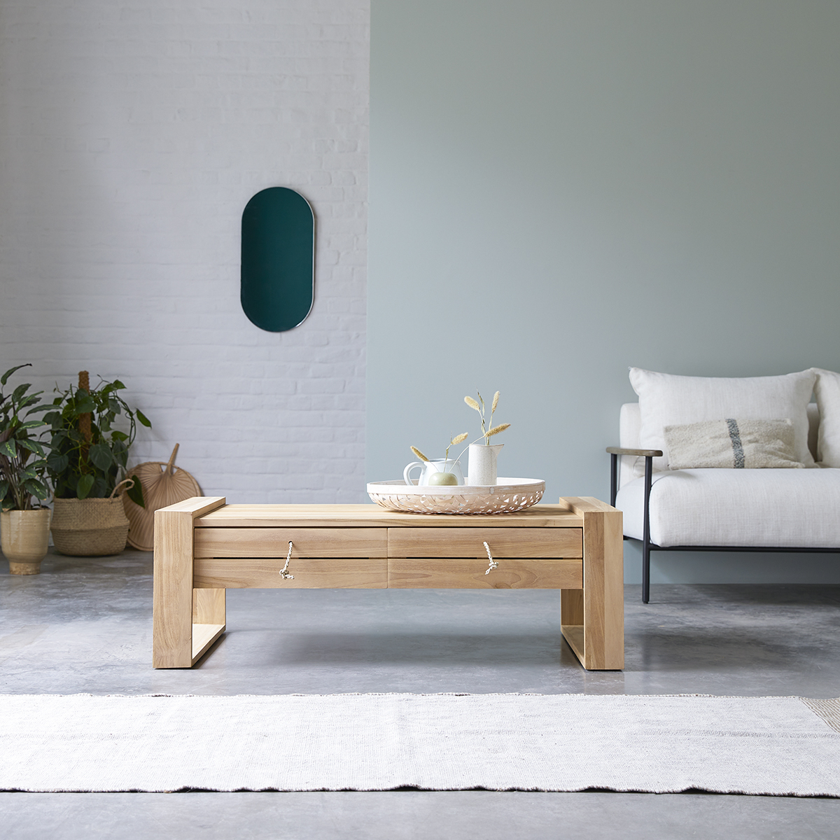 Table basse en teck massif Minimalys Table basse en teck massif Minimalys