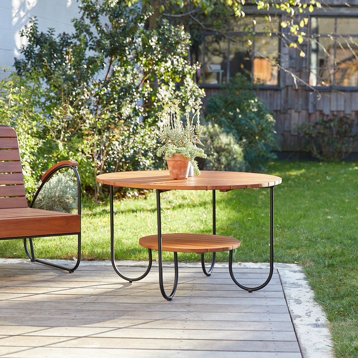 Table basse lattée en teck massif Key Wood Table basse lattée en teck massif Key Wood
