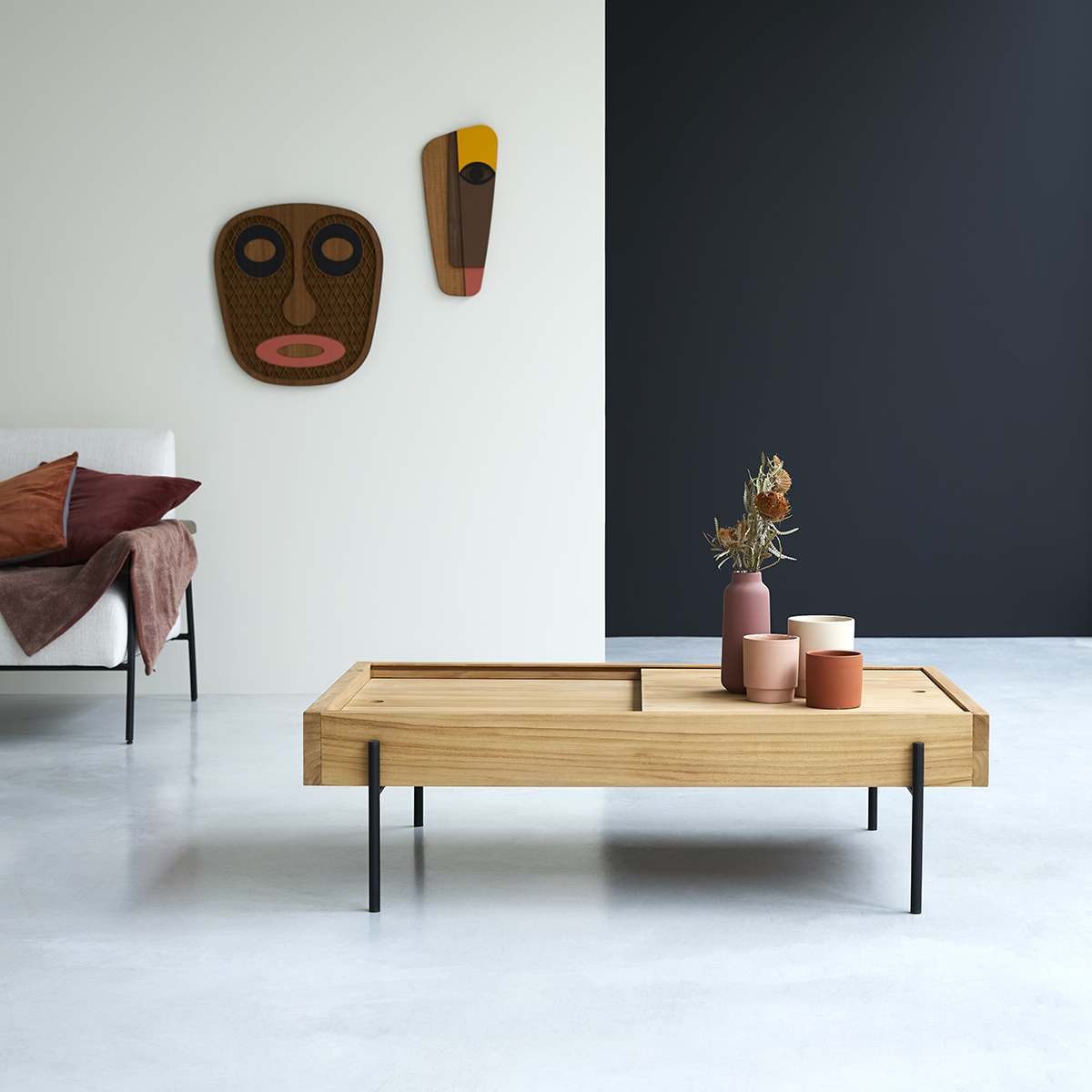 Table basse rangement en teck massif Honorine Table basse rangement en teck massif Honorine