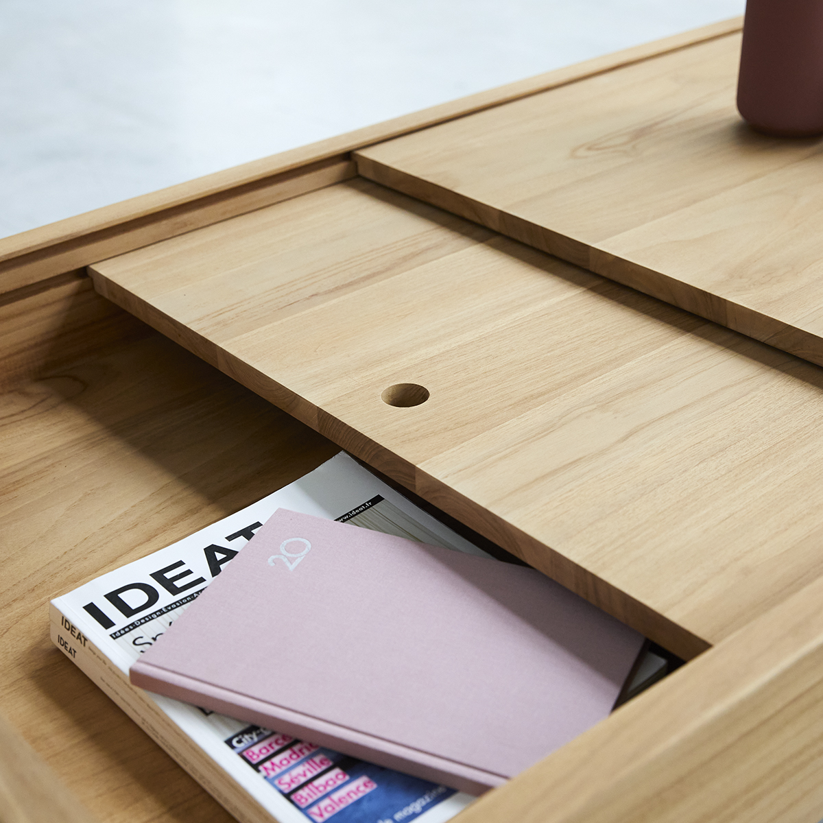 Table basse rangement en teck massif Honorine Table basse rangement en teck massif Honorine