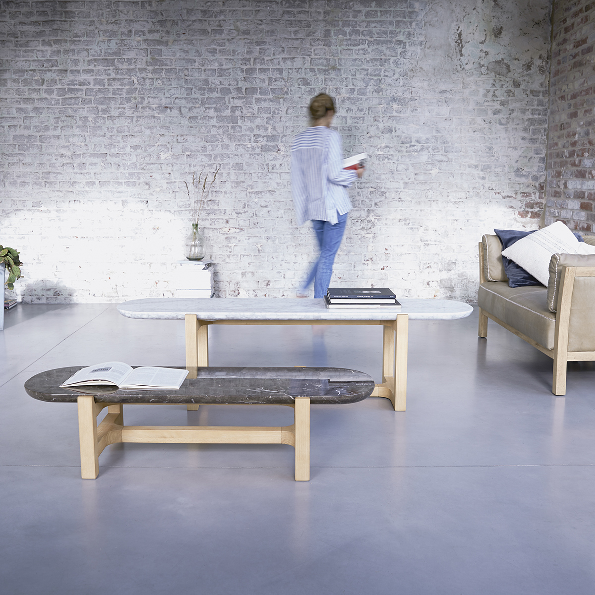 Table basse Stoneleaf en chêne massif et marbre 170x45 Table basse Stoneleaf en chêne massif et marbre 170x45
