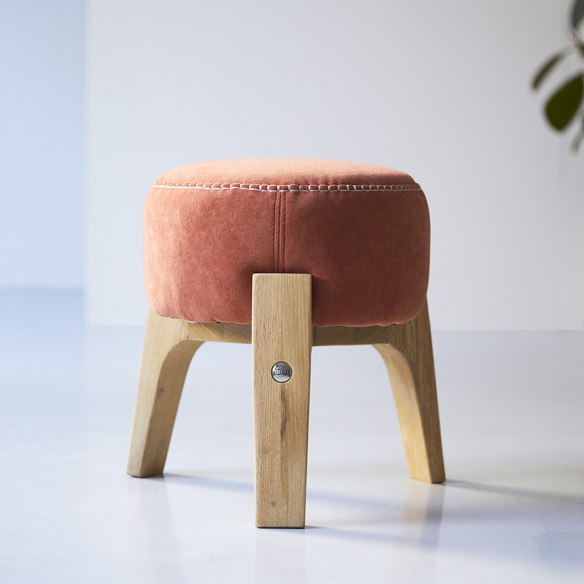 Taburete de roble macizo Drum S Sienna Taburete de roble macizo Drum S Sienna