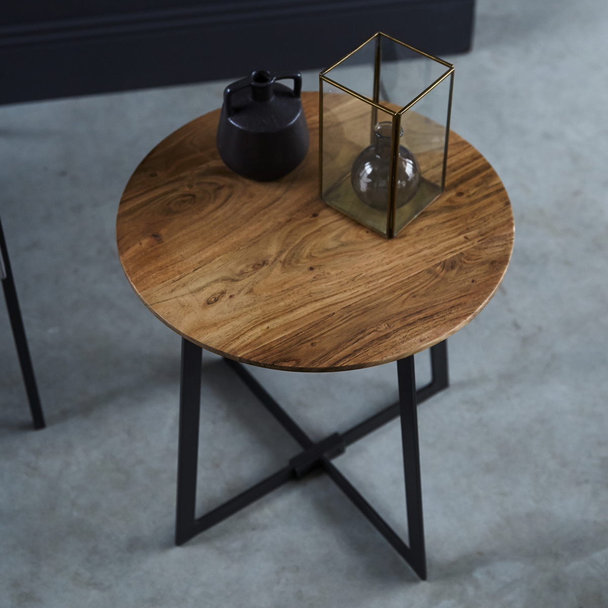 Temis solid acacia Side Table 45 Temis solid acacia Side Table 45