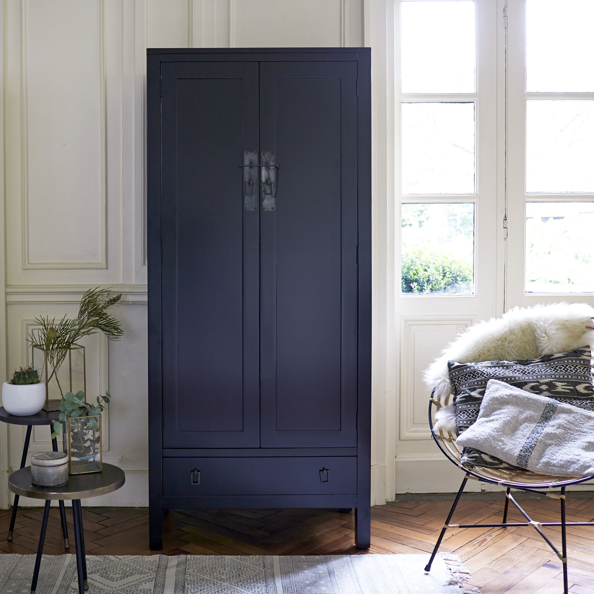 Thaki black mahogany Wardrobe Thaki black mahogany Wardrobe