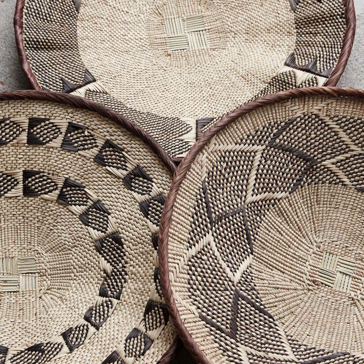 Tonga 38 set of 2 baskets Tonga 38 set of 2 baskets