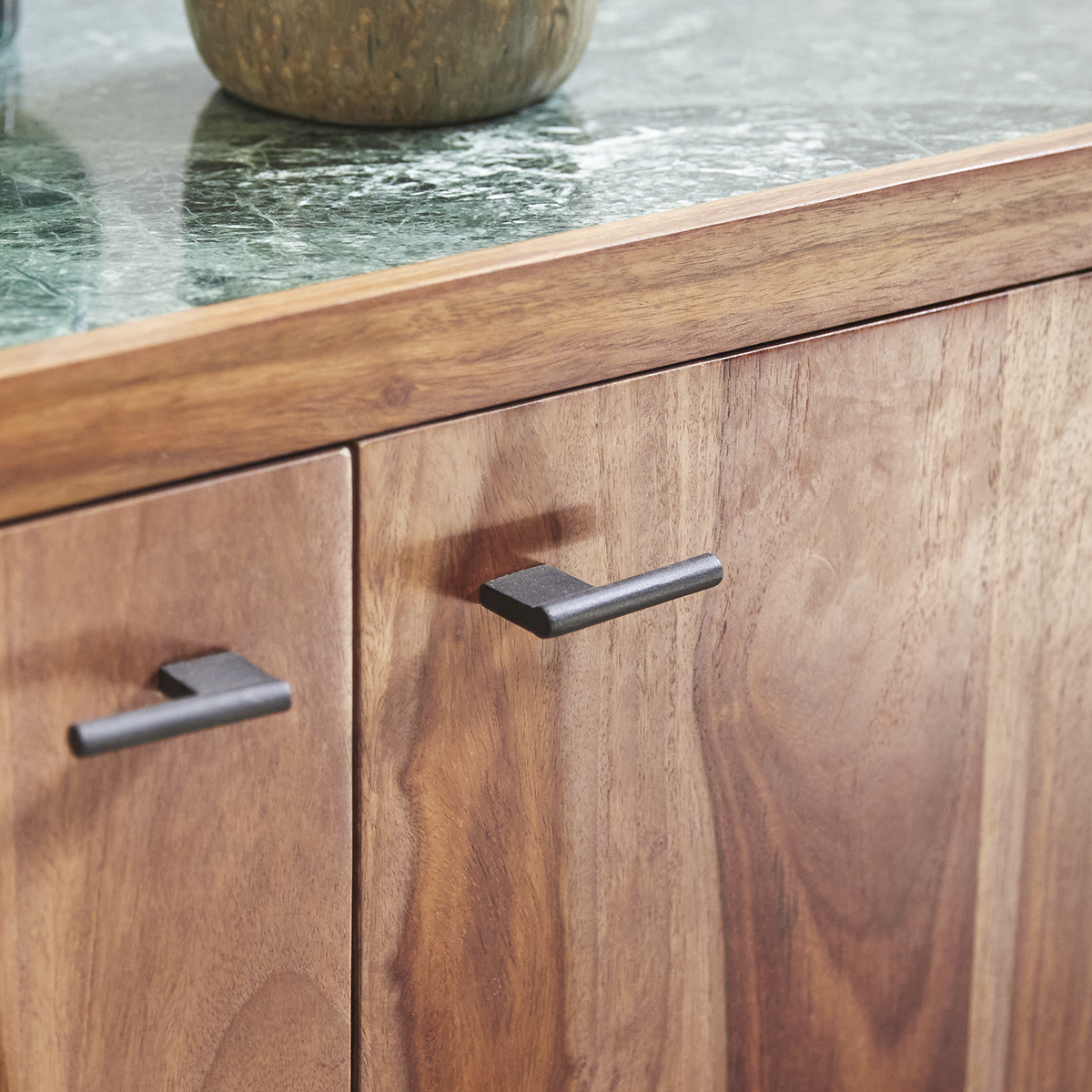 TV-Tisch aus massives Palisanderholz und Marmor 130 Jade TV-Tisch aus massives Palisanderholz und Marmor 130 Jade