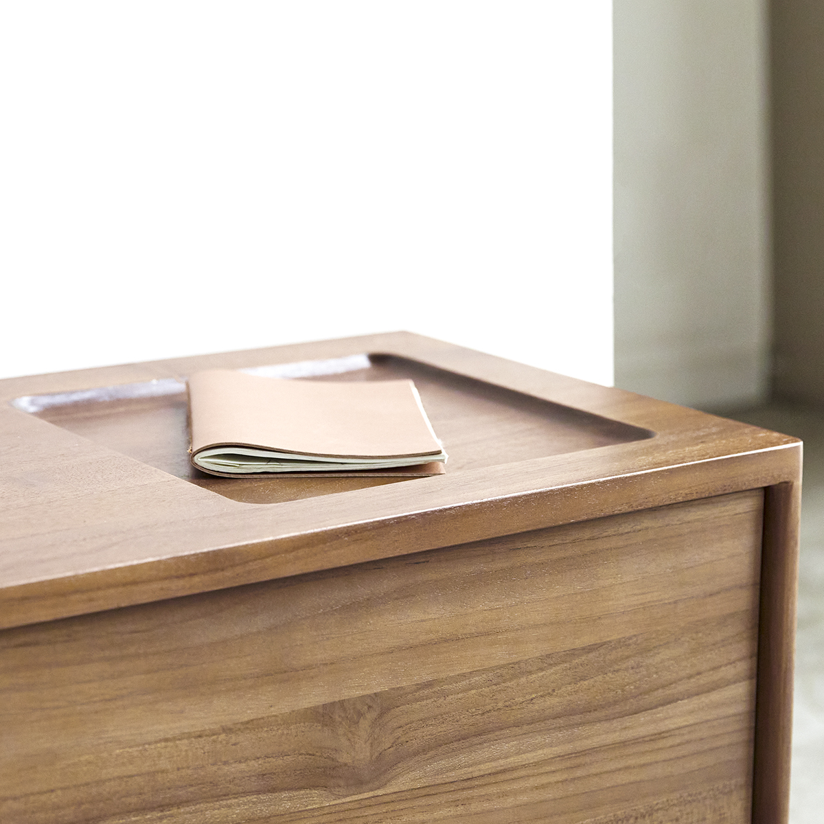 TV-Wandregal 160 Circa aus Teak 3 Schubladen TV-Wandregal 160 Circa aus Teak 3 Schubladen