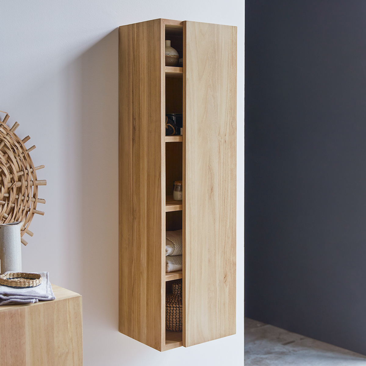 Typo solid teak Column 35 Typo solid teak Column 35