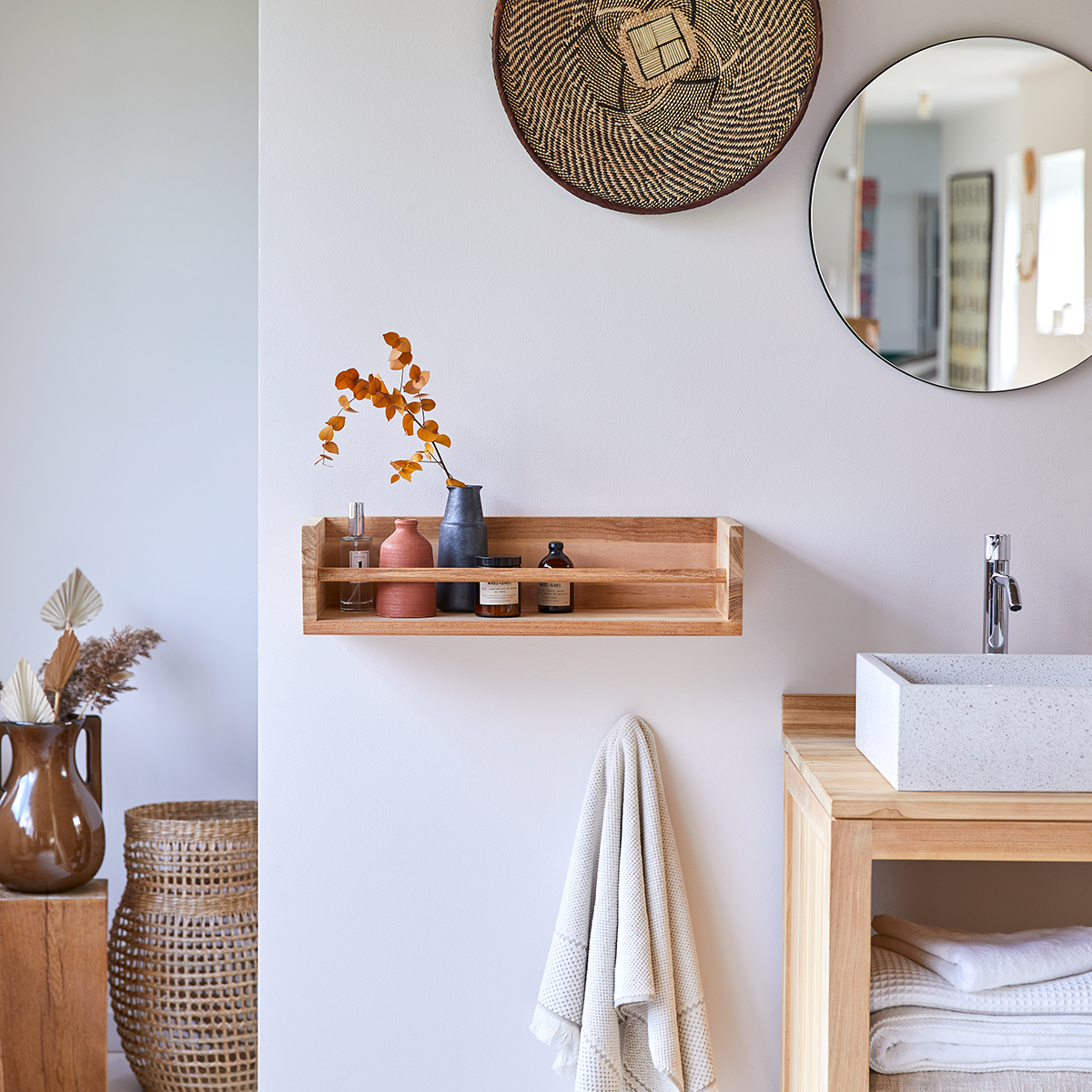 Ugo solid teak Bathroom Wall Shelf 60 Ugo solid teak Bathroom Wall Shelf 60