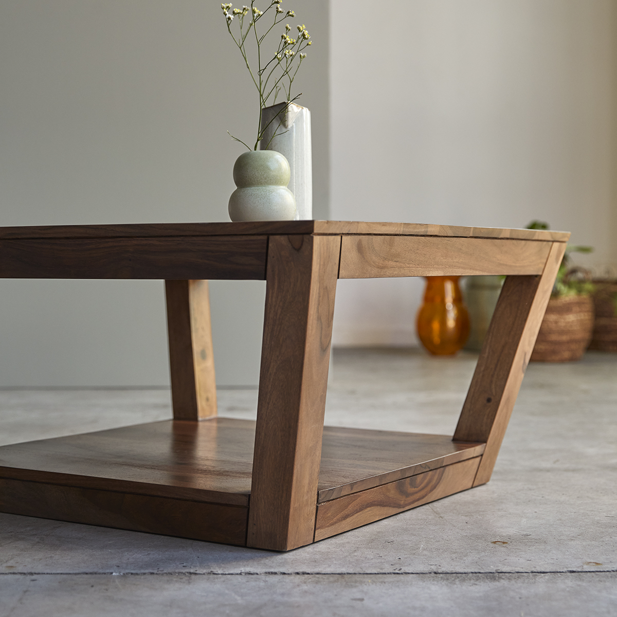 Villa solid sheesham Coffee Table Villa solid sheesham Coffee Table