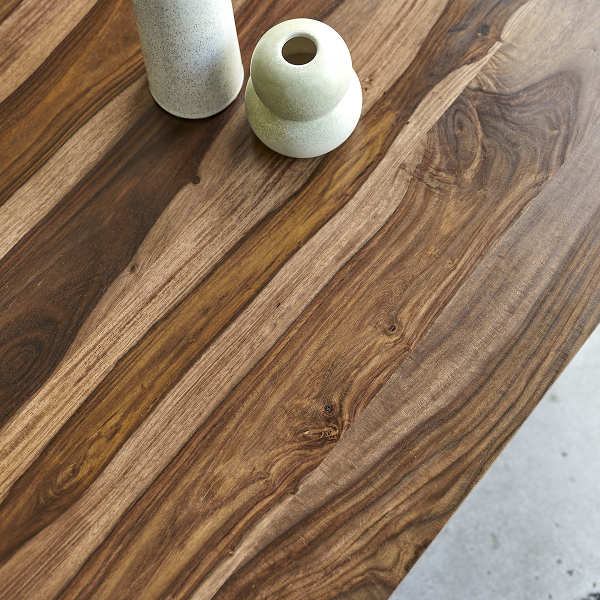 Villa solid sheesham Coffee Table Villa solid sheesham Coffee Table