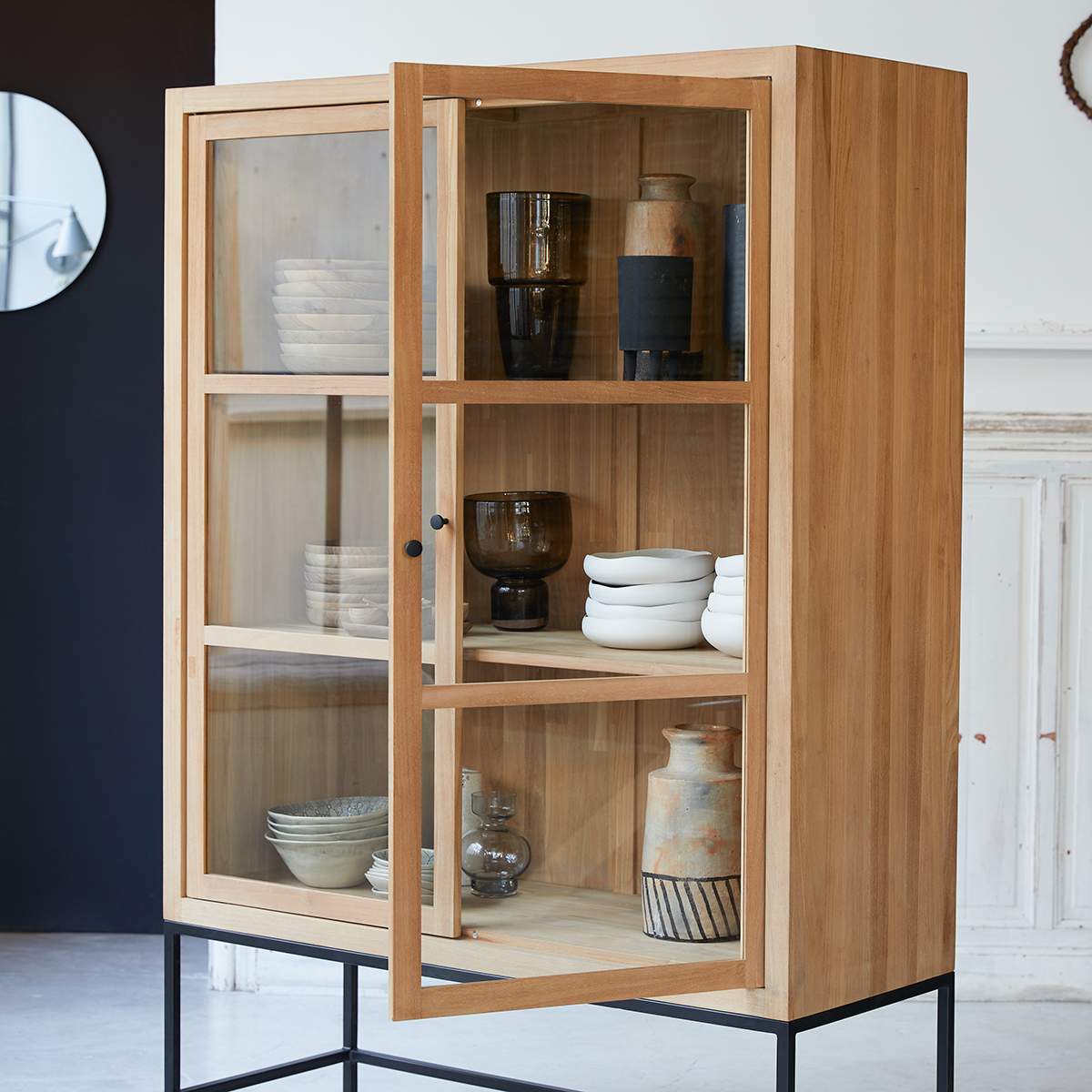 Vitrine haute en teck massif 120 Babeth Vitrine haute en teck massif 120 Babeth